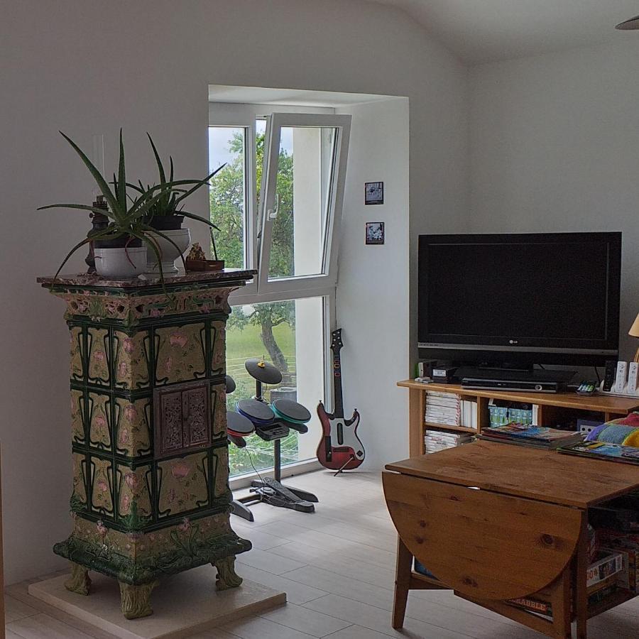 Bed and Breakfast Les Gremilles Bassoncourt Esterno foto